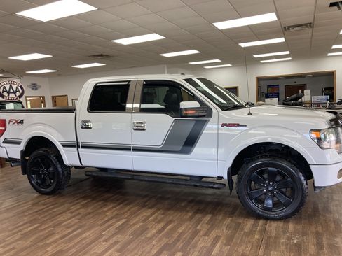 Used 2014 Ford F150 FX4 w/ Equipment Group 402A Luxury AWD/4WD image 5