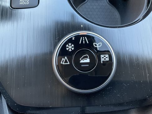 Used 2026 Nissan Rogue SV image 21