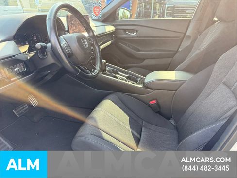 Used 2023 Honda Accord Sport image 11