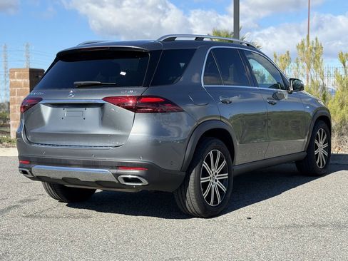 Used 2025 Mercedes-Benz GLE 450e 4MATIC image 8