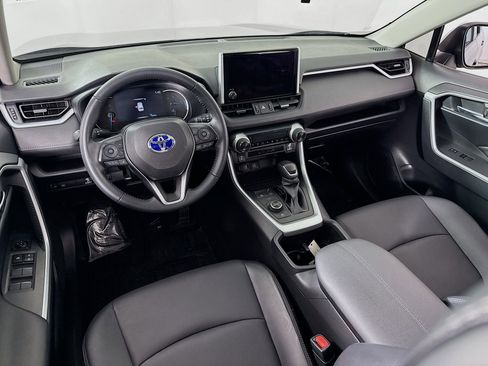Certified 2023 Toyota RAV4 XLE Premium AWD/4WD image 19