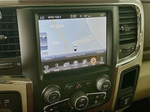 Used 2016 RAM 2500 Laramie image 19