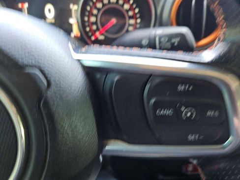 Used 2021 Jeep Gladiator Mojave AWD/4WD image 17