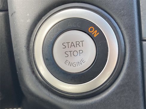 Used 2019 Nissan 370Z Touring Sport image 17