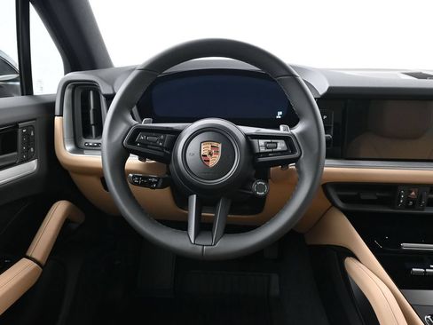 Certified 2026 Porsche Cayenne AWD/4WD image 12