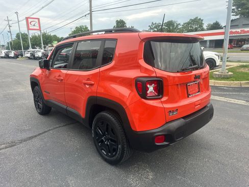 Used 2019 Jeep Renegade Sport AWD/4WD image 7