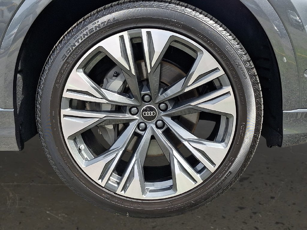 Used 2026 Audi Q8 Premium Plus AWD/4WD image 9