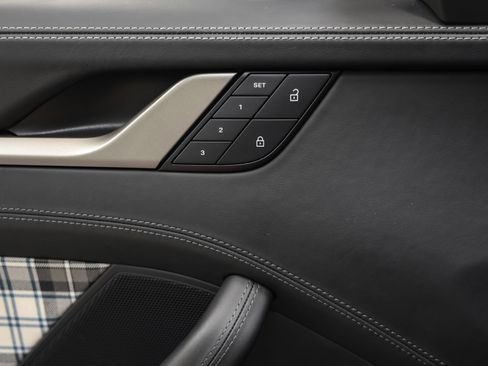 Certified 2025 Porsche 911 Turbo S AWD/4WD image 62