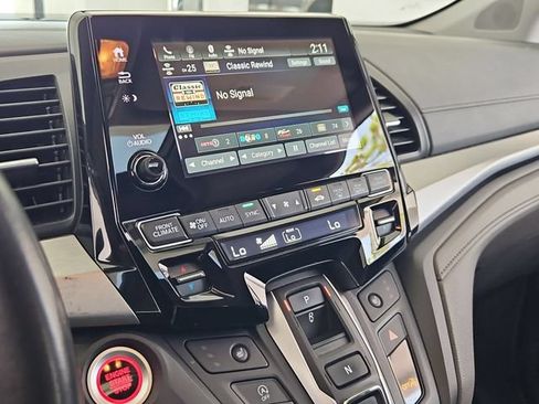 Used 2022 Honda Odyssey EX-L image 18