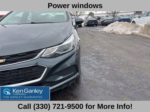 Used 2018 Chevrolet Cruze LT w/ Convenience Package image 20