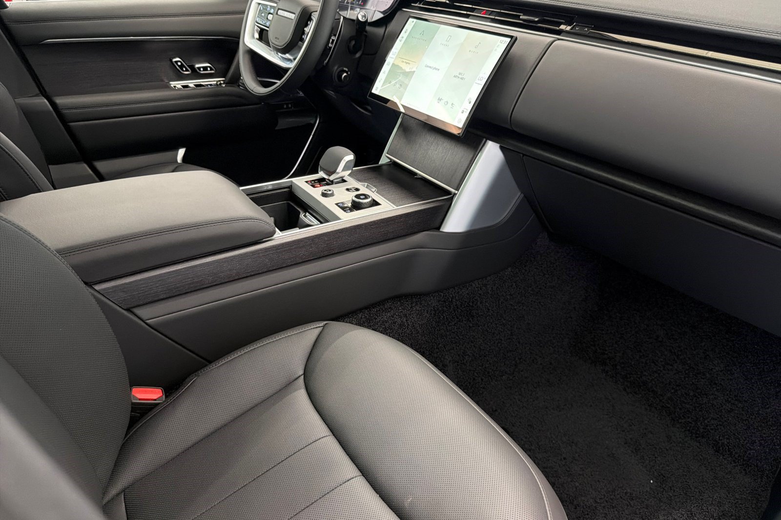 New 2027 Land Rover Range Rover SE AWD/4WD image 27
