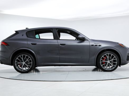 Used 2026 Maserati Grecale Modena AWD/4WD image 6