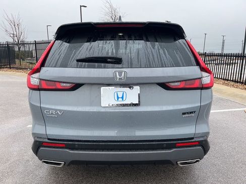 Certified 2025 Honda CR-V Sport Touring image 5