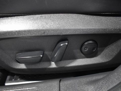 Certified 2023 Nissan Rogue Platinum w/ Platinum Premium Package image 18