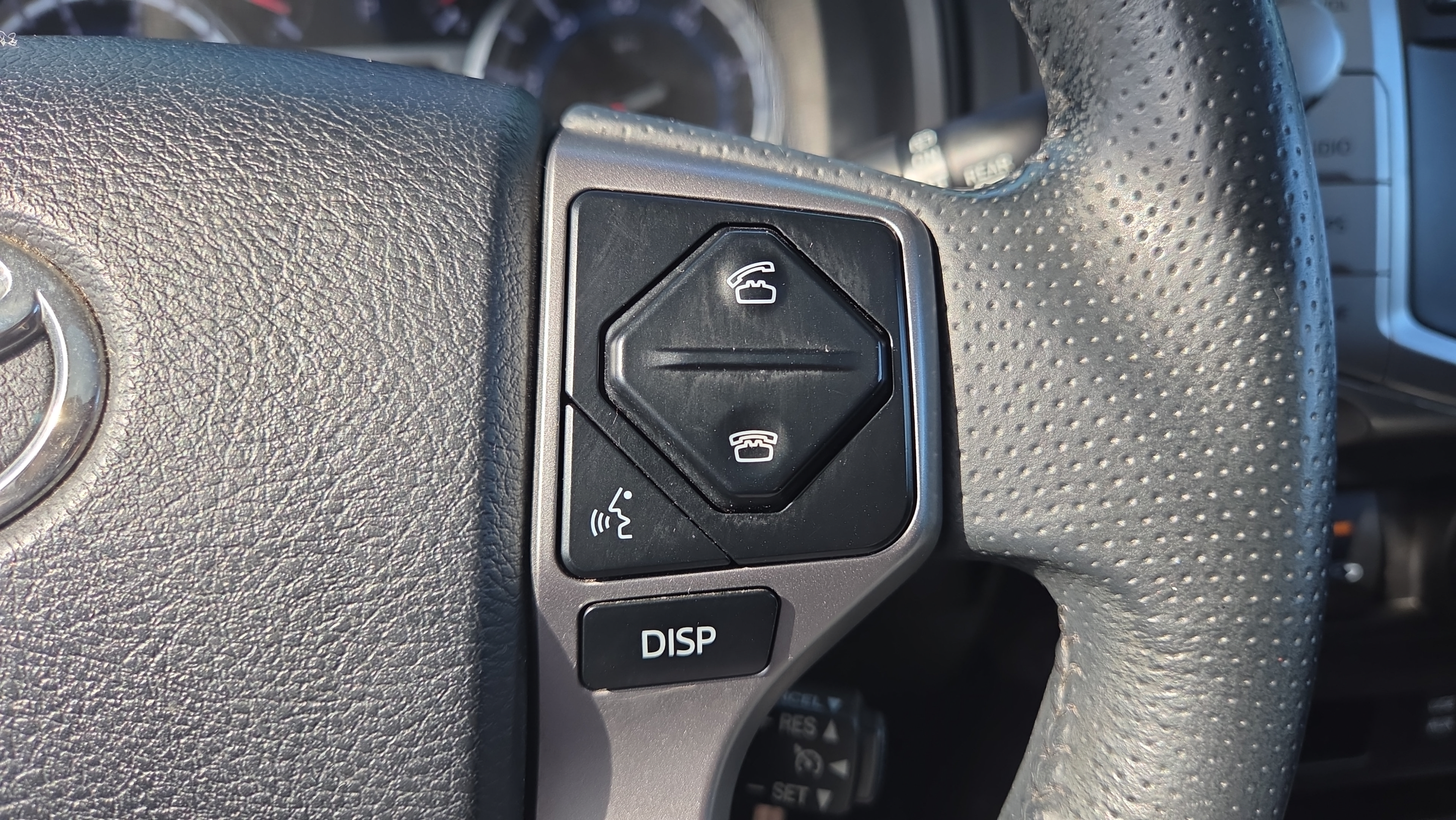 Used 2017 Toyota 4Runner SR5 Premium RWD image 24