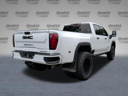 Used 2025 GMC Sierra 3500 Denali Ultimate AWD/4WD image 7