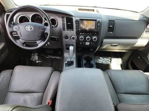 Used 2013 Toyota Sequoia Limited AWD/4WD image 20