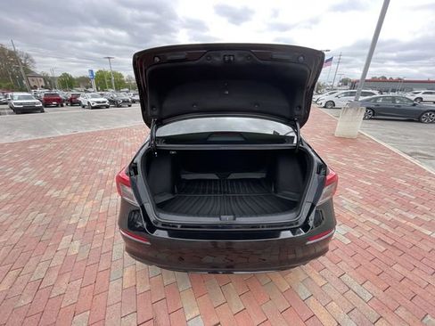 Certified 2023 Honda Civic Sport image 32