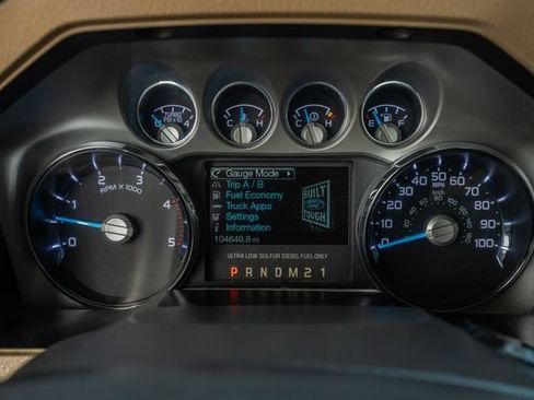 Used 2016 Ford F250 Lariat w/ Lariat Ultimate Package AWD/4WD image 25