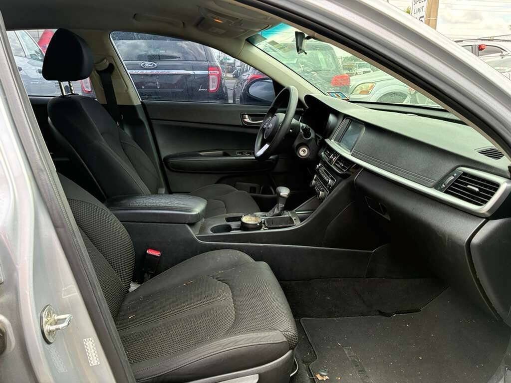 Used 2020 Kia Optima LX FWD image 12