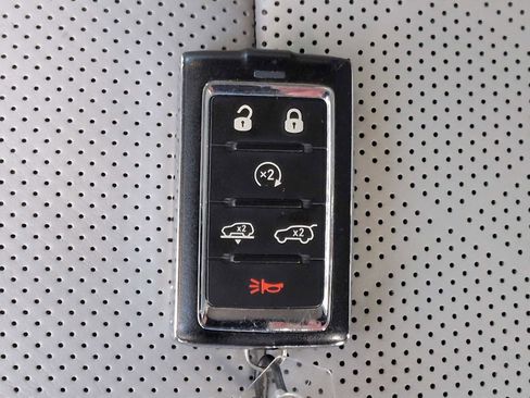 Used 2023 Jeep Grand Wagoneer Series II w/ Premium Group II image 37