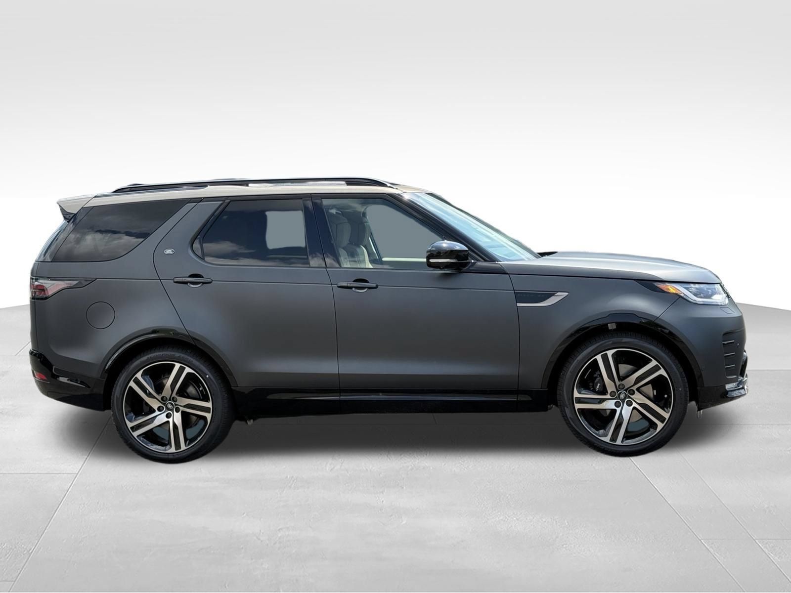 New 2026 Land Rover Discovery Limited Edition AWD/4WD image 7