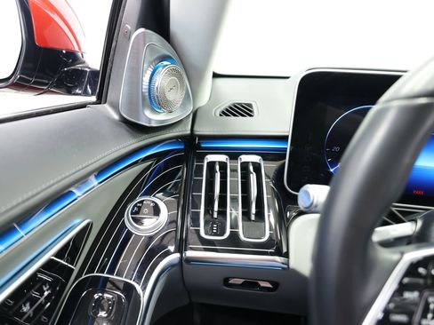 Used 2021 Mercedes-Benz Maybach S 580 4MATIC image 27