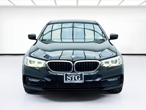 Used 2018 BMW 530e image 2