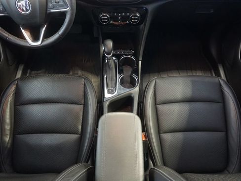 Used 2021 Buick Encore GX Essence AWD/4WD image 30