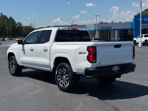 Used 2026 Chevrolet Colorado Z71 w/ Technology Package AWD/4WD image 5