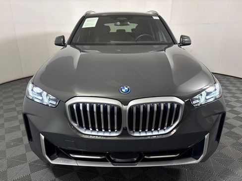 Certified 2026 BMW X5 xDrive50e AWD/4WD image 3