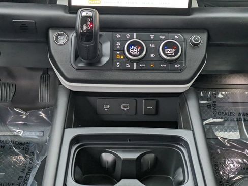Used 2024 Land Rover Defender 130 S AWD/4WD image 20