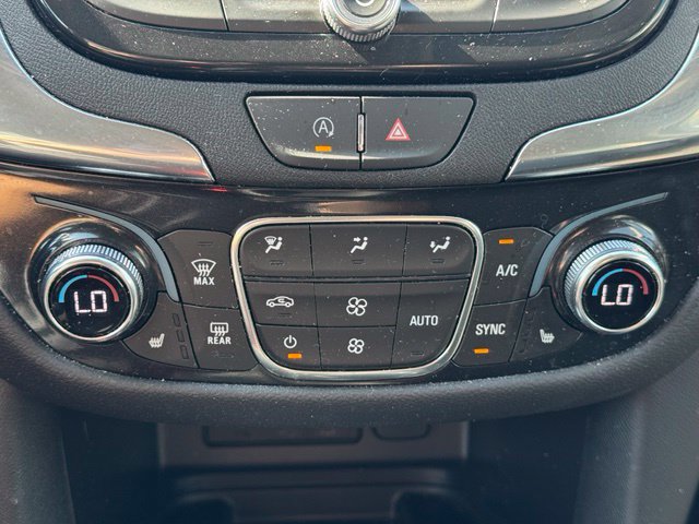 Used 2024 Chevrolet Equinox Premier AWD/4WD image 18