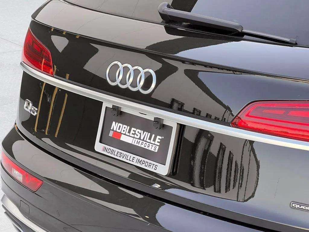 Used 2021 Audi Q5 e Prestige w/ Prestige Package AWD/4WD image 39