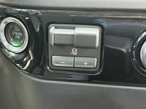 Used 2026 Chevrolet Silverado 2500 LT AWD/4WD image 19