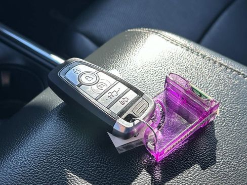 Used 2021 Ford F150 Lariat w/ Equipment Group 502A High image 38