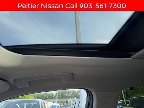 Certified 2026 Nissan Rogue Platinum w/ Platinum Premium Package AWD/4WD image 17