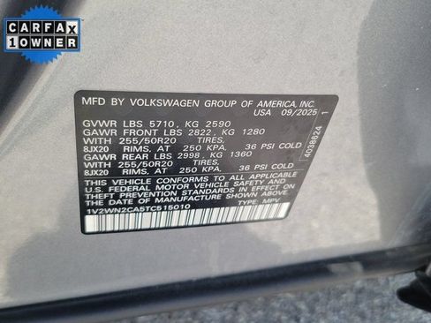 Used 2026 Volkswagen Atlas SE FWD image 32