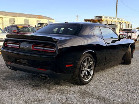 Used 2022 Dodge Challenger GT image 5