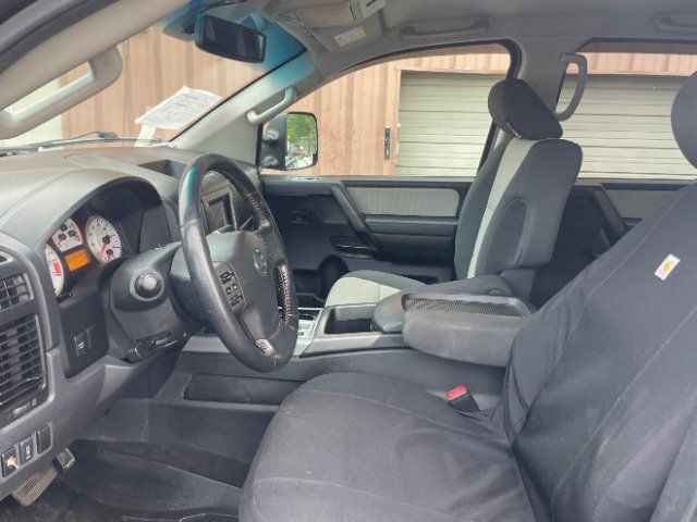 Used 2012 Nissan Titan PRO-4X AWD/4WD image 10