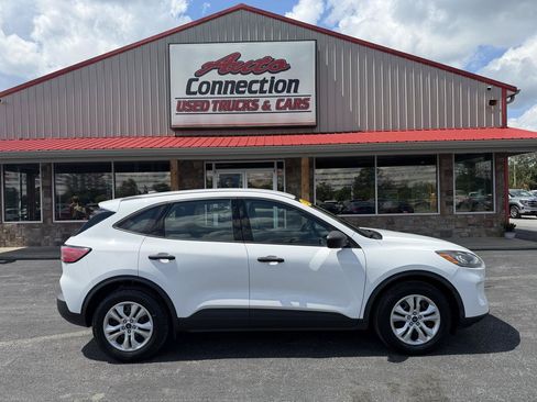 Used 2020 Ford Escape S FWD image 3