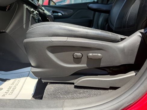 Used 2019 Buick Encore Preferred FWD image 13