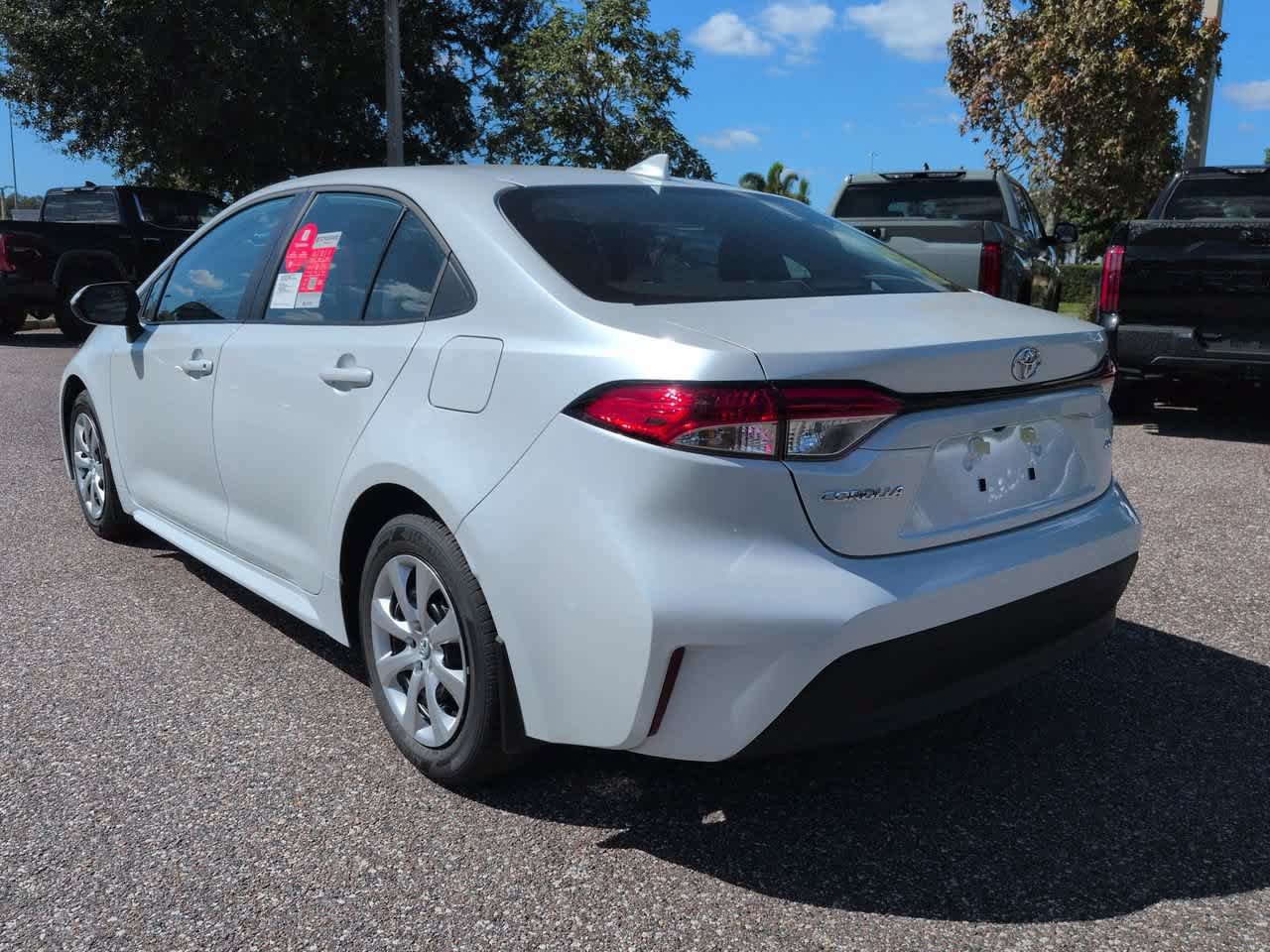 New 2027 Toyota Corolla LE FWD image 4