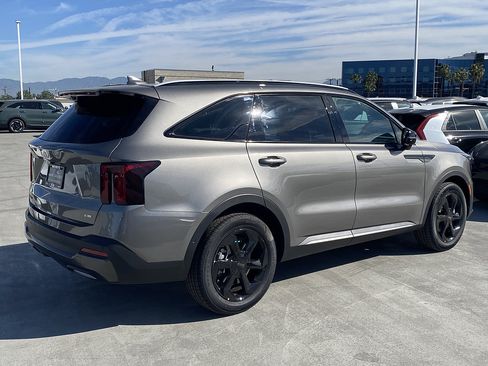 New 2026 Kia Sorento SX Prestige AWD/4WD image 3