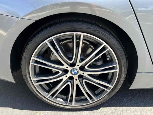 Used 2019 BMW 540i w/ M Sport Package image 89