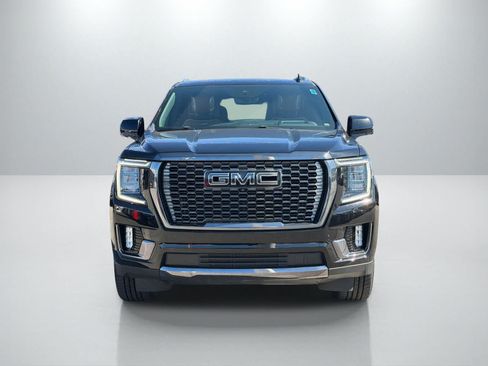 Used 2024 GMC Yukon Denali Ultimate AWD/4WD image 11