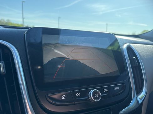 Used 2018 Chevrolet Equinox LT FWD image 31