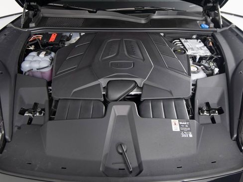 New 2026 Porsche Cayenne E-Hybrid image 38