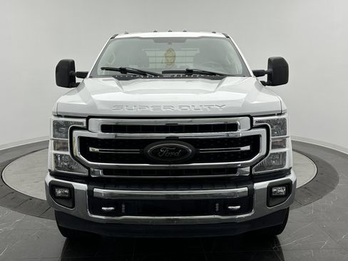 Used 2020 Ford F350 XL image 2