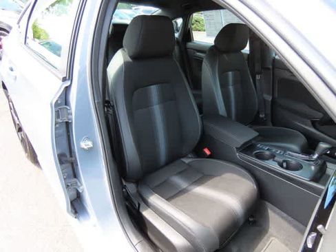 Certified 2024 Honda Civic Sport image 16